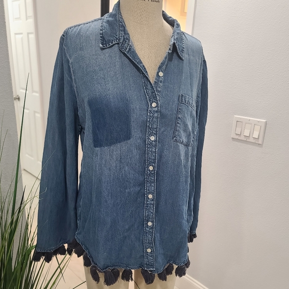 Jachs Girlfriend - Picture 1 of 5